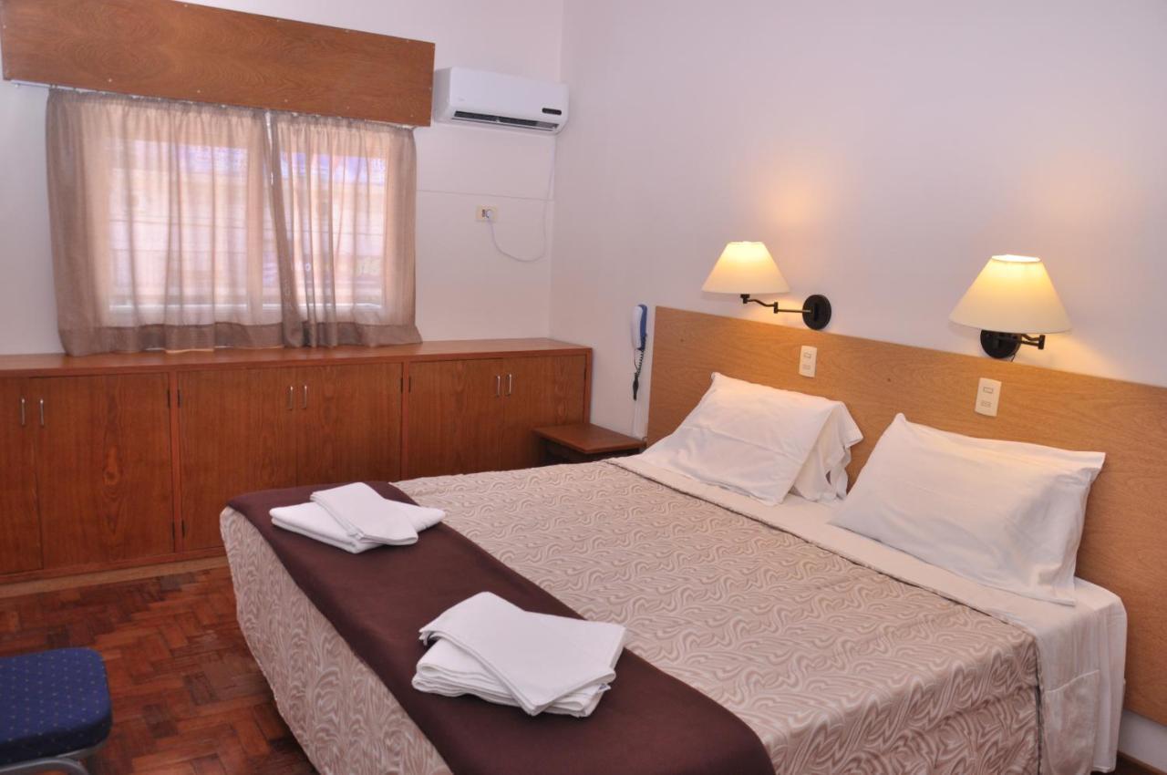 Hotel Del Norte Artigas Eksteriør billede